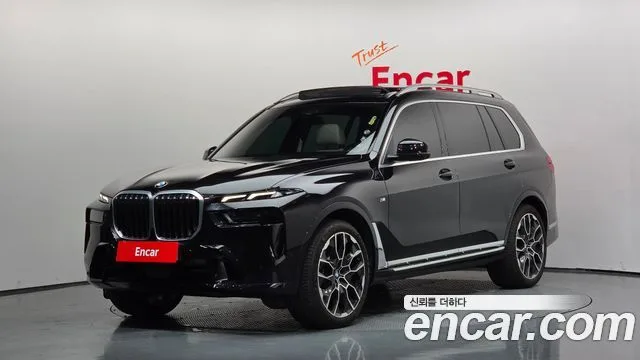 2024 BMW X7