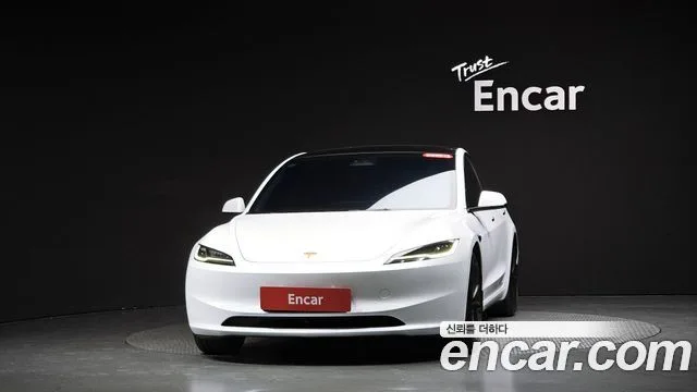 2024 Tesla Model 3, foto 2