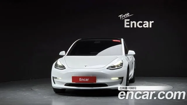 2020 Tesla Model 3, foto 2
