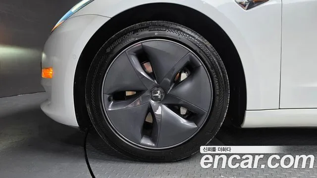2020 Tesla Model 3, foto 4