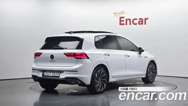2024 Volkswagen Golf