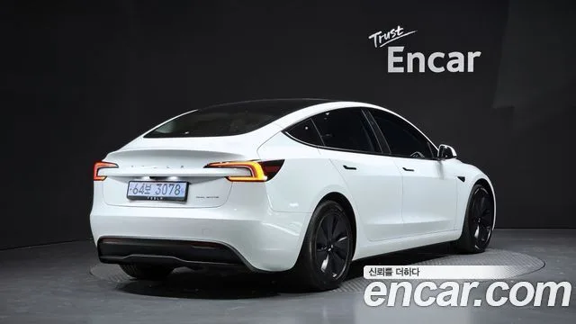 2024 Tesla Model 3