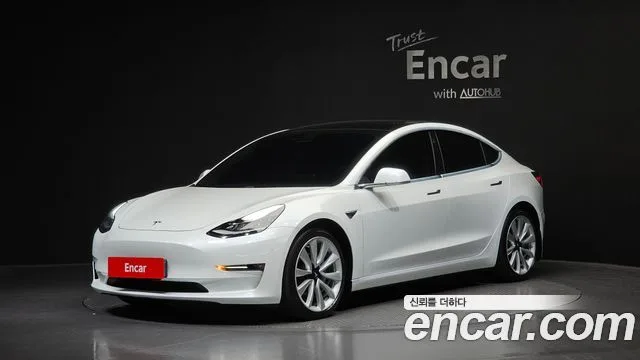 2020 Tesla Model 3