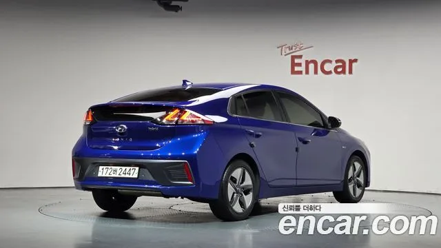 2020 Hyundai Ioniq, foto 2