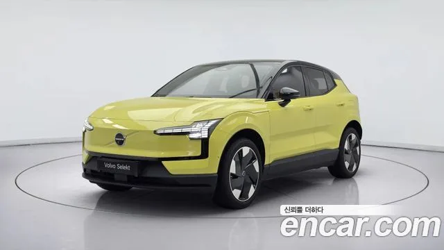 2025 Volvo EX30