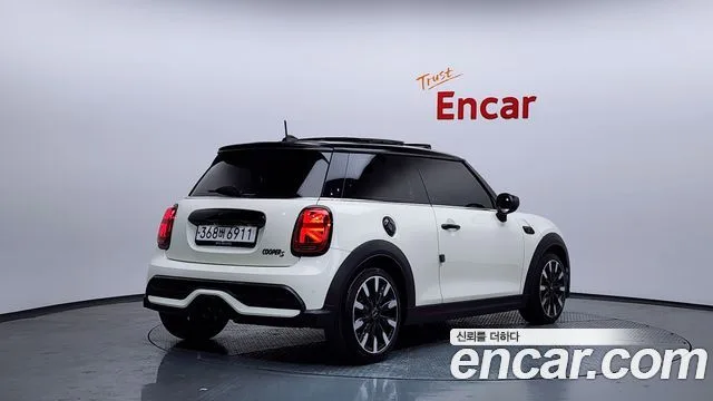 2022 Mini Cooper, foto 2