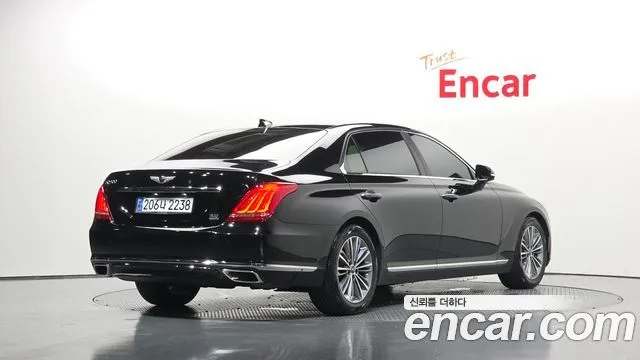 2016 Genesis EQ900, foto 2