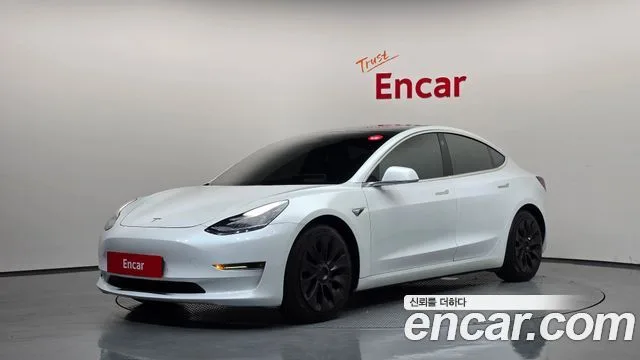 2020 Tesla Model 3