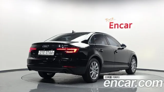 2016 Audi A4, foto 2