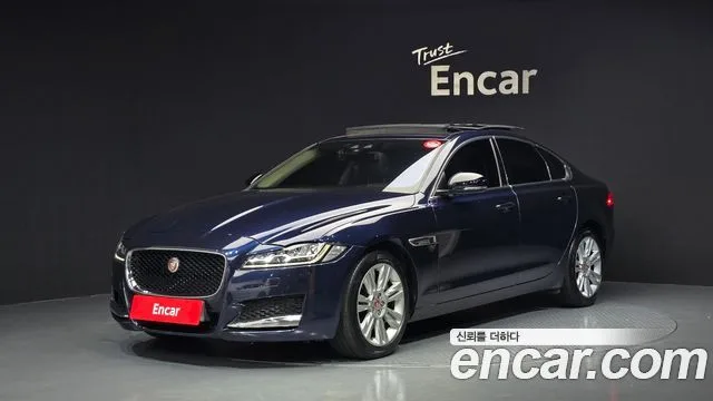 2017 Jaguar XF