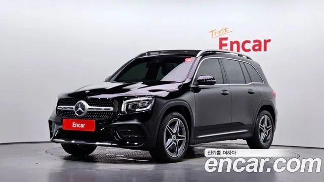 2020 Mercedes-Benz GLB-Class