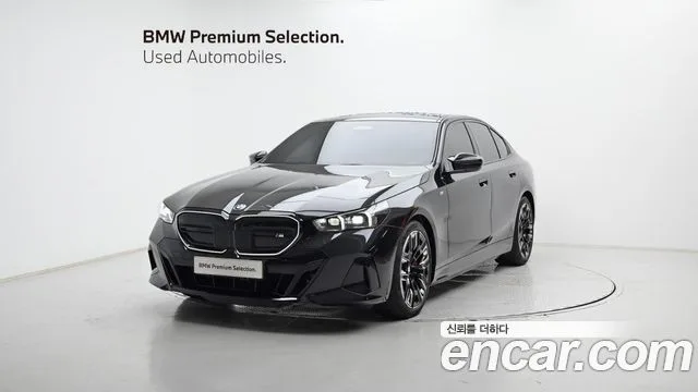 2025 BMW i5