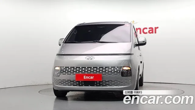 2022 Hyundai Staria, foto 3