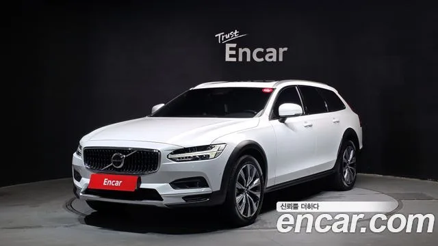 2023 Volvo V90