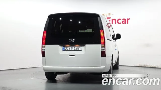 2023 Hyundai Staria, foto 4