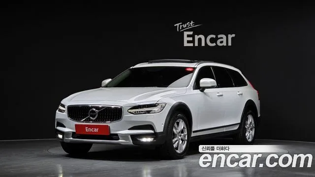 2017 Volvo V90
