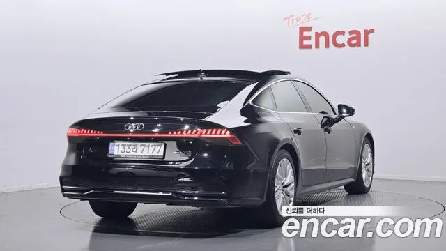 2021 Audi A7, foto 2