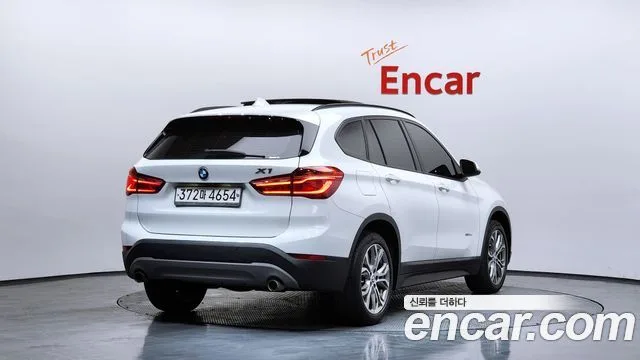 2016 BMW X1, foto 2