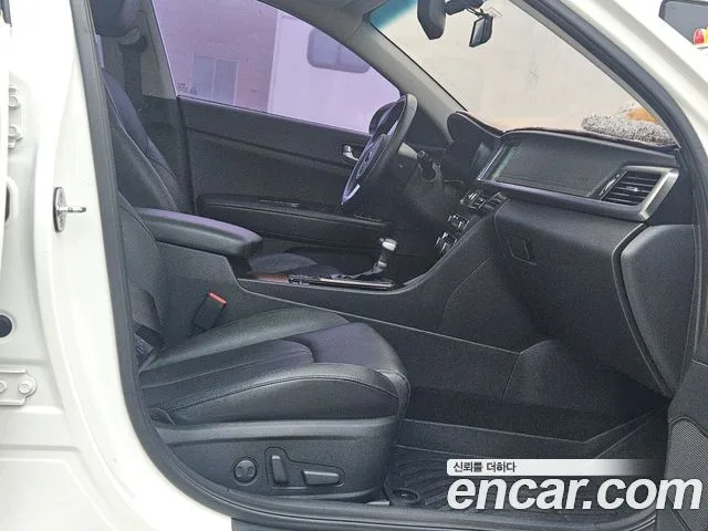 2016 Kia K5, foto 2
