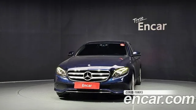 2017 Mercedes-Benz E-Class, foto 3