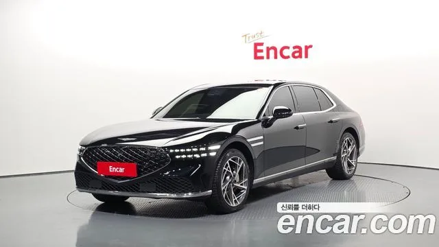2023 Genesis G90