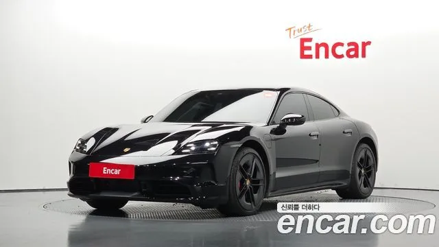 2025 Porsche Taycan
