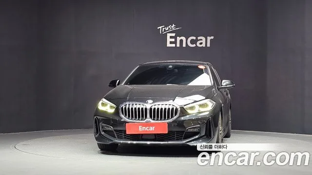 2021 BMW 1-Series, foto 3