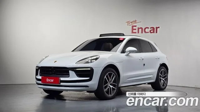 2023 Porsche Macan