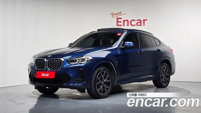 2023 BMW X4