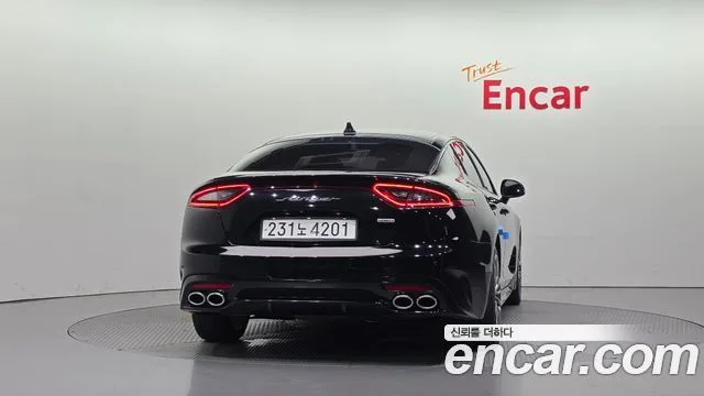 2019 Kia Stinger, foto 4