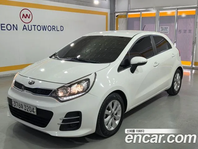 2016 Kia pride, foto 2