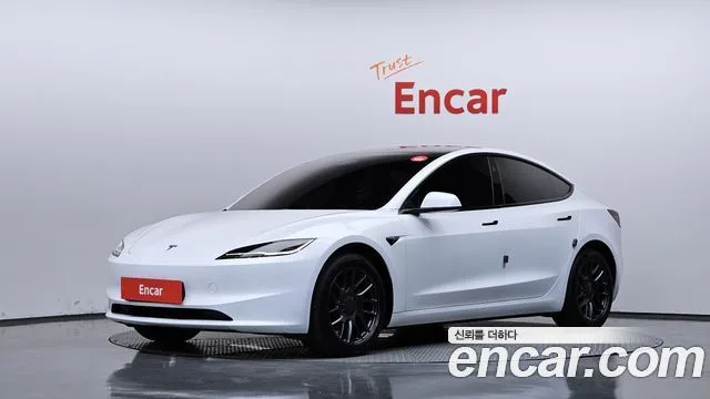 2024 Tesla Model 3