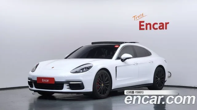 2017 Porsche Panamera