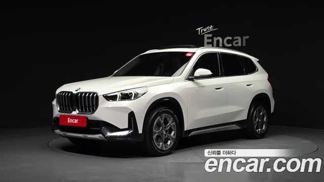 2025 BMW X1