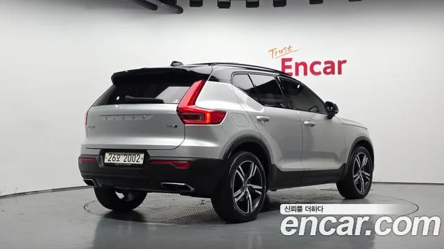 2019 Volvo XC40