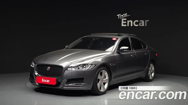 2018 Jaguar XF