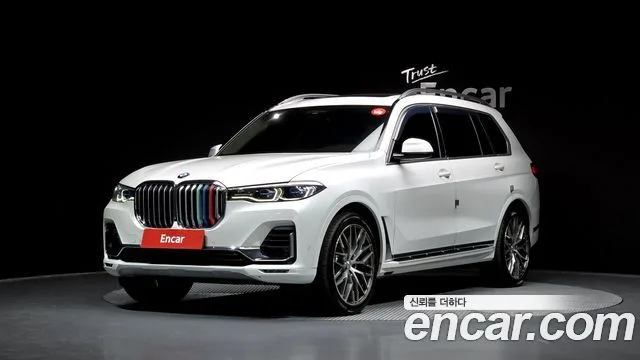 2021 BMW X7