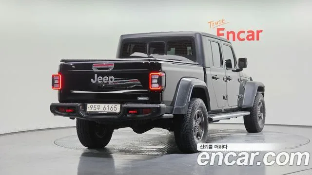 2021 Jeep Gladiator, foto 2