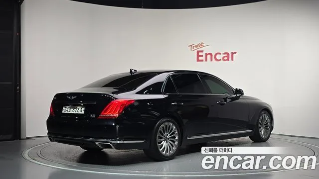 2016 Genesis EQ900, foto 2