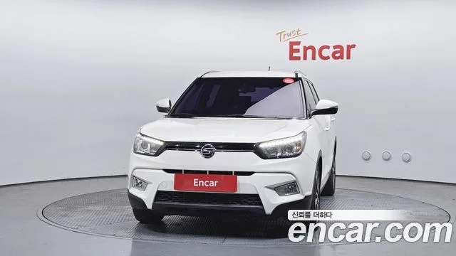 2016 KG Mobility Tivoli, foto 3