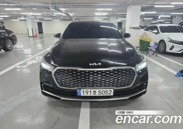 2022 Kia K9