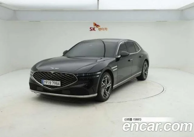 2023 Genesis G90