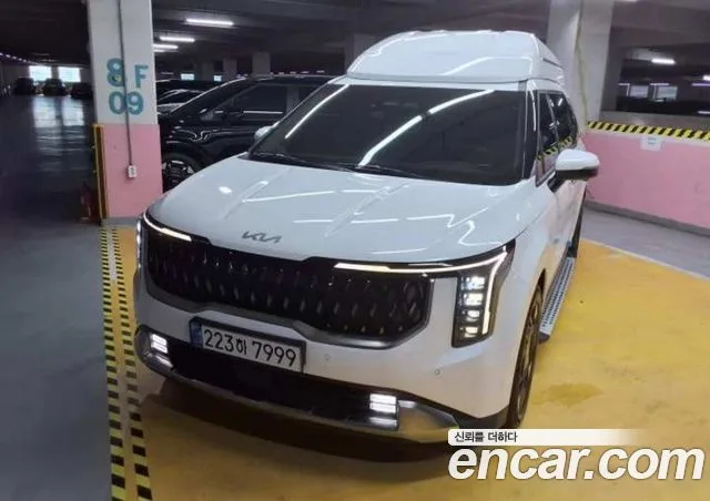2025 Kia Carnival