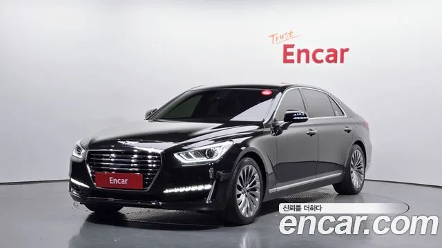 2018 Genesis EQ900