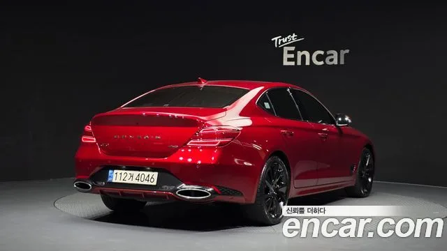 2022 Genesis G70, foto 2