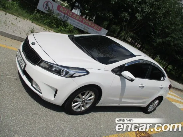 2016 Kia K3, foto 2
