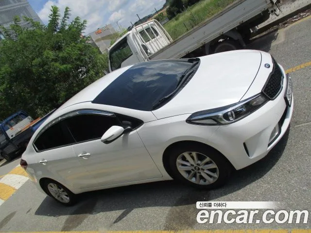 2016 Kia K3, foto 3