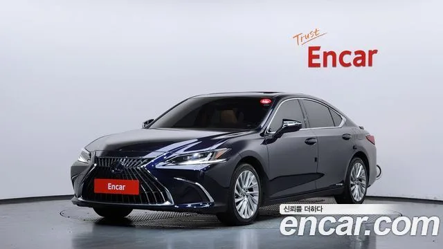 2022 Lexus ES