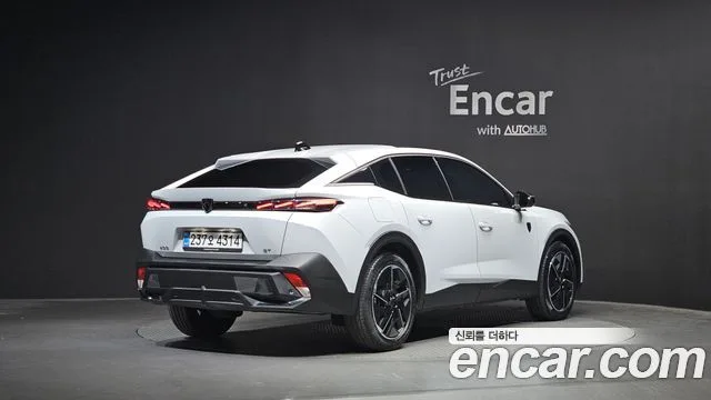 2025 Peugeot 408