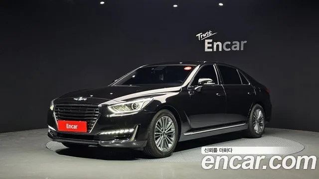 2018 Genesis EQ900